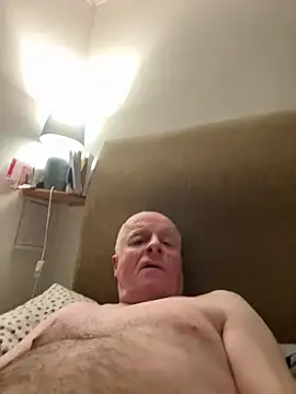 locallad88 online show from February 2, 7:57 pm