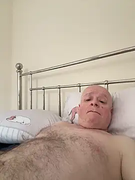 locallad88 online show from March 10, 8:08 am