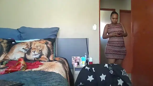 EbonySeductressx online show from October 22, 9:20 am