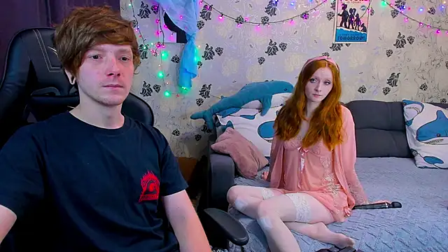 Snapshot of lakmsrrrmrrr chatting on December 6, 8:05 am lakmsrrrmrrr online show from December 6, 8:05 am