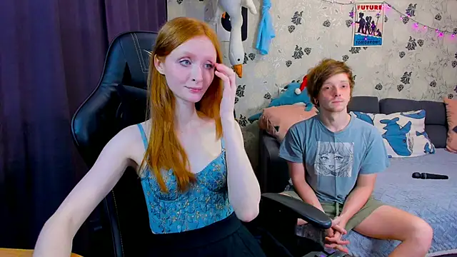 Snapshot of lakmsrrrmrrr chatting on December 27, 10:01 am lakmsrrrmrrr online show from December 27, 10:01 am