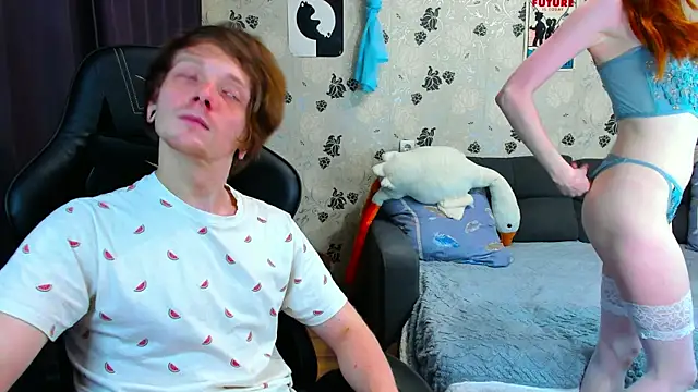 Snapshot of lakmsrrrmrrr chatting on January 19, 1:01 pm lakmsrrrmrrr online show from January 19, 1:01 pm