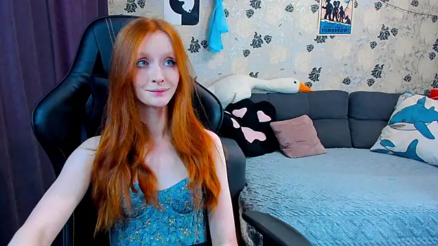 Snapshot of lakmsrrrmrrr chatting on February 9, 10:20 am lakmsrrrmrrr online show from February 9, 10:20 am