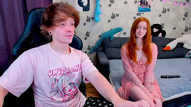 Snapshot of lakmsrrrmrrr chatting on February 25, 11:19 am lakmsrrrmrrr online show from February 25, 11:19 am