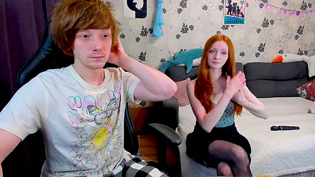 Snapshot of lakmsrrrmrrr chatting on March 4, 9:07 am lakmsrrrmrrr online show from March 4, 9:07 am