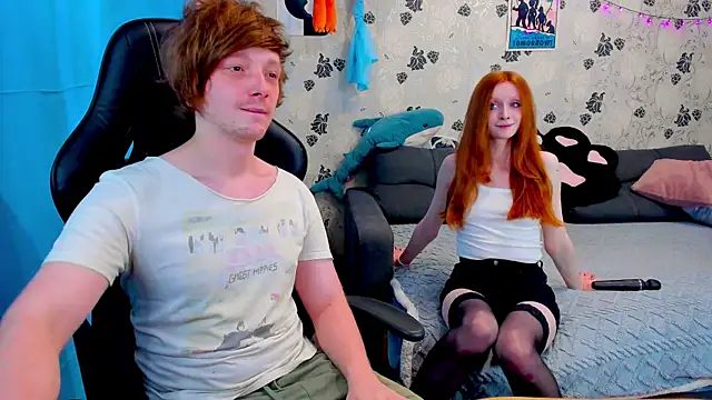 Snapshot of lakmsrrrmrrr chatting on March 9, 10:41 am lakmsrrrmrrr online show from March 9, 10:41 am