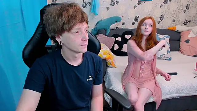 Snapshot of lakmsrrrmrrr chatting on September 10, 9:31 am lakmsrrrmrrr online show from September 10, 9:31 am