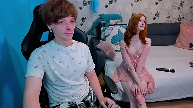 Snapshot of lakmsrrrmrrr chatting on September 16, 9:32 am lakmsrrrmrrr online show from September 16, 9:32 am