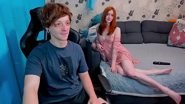 Snapshot of lakmsrrrmrrr chatting on September 18, 10:06 am lakmsrrrmrrr online show from September 18, 10:06 am