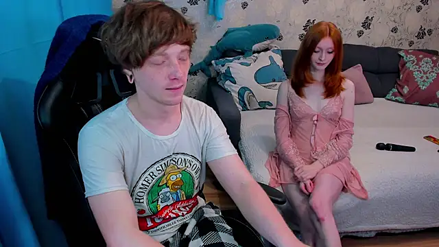 Snapshot of lakmsrrrmrrr chatting on September 26, 9:57 am lakmsrrrmrrr online show from September 26, 9:57 am