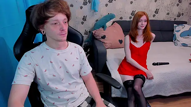 Snapshot of lakmsrrrmrrr chatting on October 8, 10:13 am lakmsrrrmrrr online show from October 8, 10:13 am