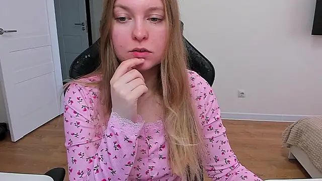 stacy miracle online show from March 30, 10:49 am