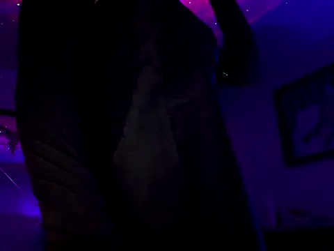 Snapshot of Kik_SickSlut88 chatting on October 31, 12:50 pm Kik SickSlut88 online show from October 31, 12:50 pm