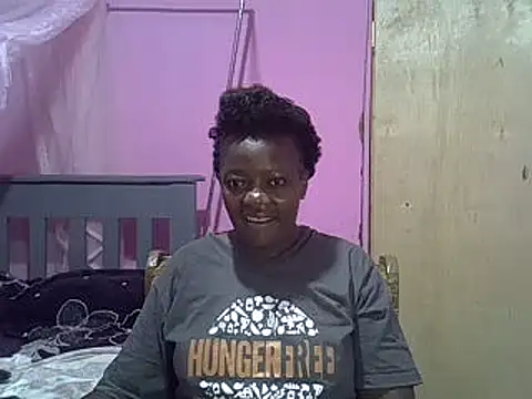 Snapshot of Ebonyceline chatting on March 21, 12:40 am Ebonyceline online show from March 21, 12:40 am