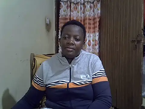 Snapshot of Ebonyceline chatting on October 16, 8:21 pm Ebonyceline online show from October 16, 8:21 pm