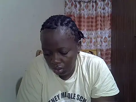 Snapshot of Ebonyceline chatting on October 22, 1:39 am Ebonyceline online show from October 22, 1:39 am
