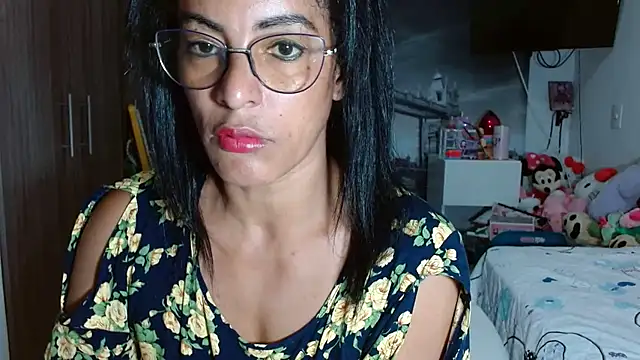 kateleyagrey online show from December 18, 12:54 am