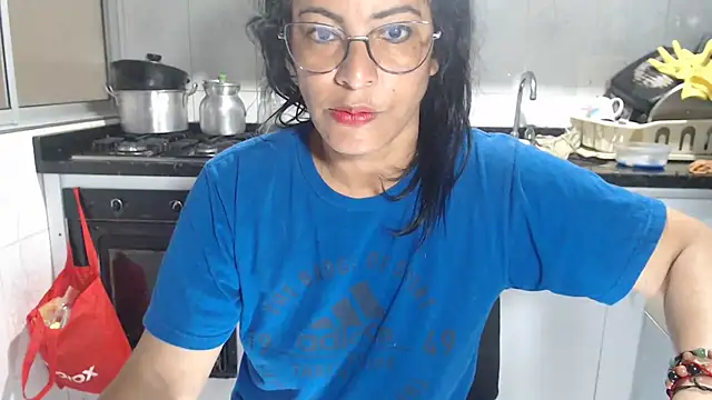 kateleyagrey online show from September 25, 12:31 pm