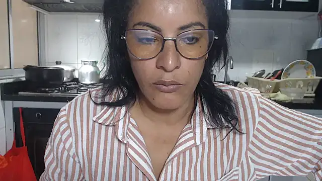 kateleyagrey online show from October 3, 6:27 pm