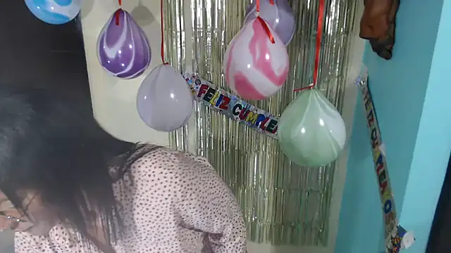 kateleyagrey online show from November 19, 10:54 pm