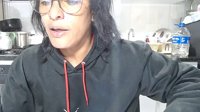 kateleyagrey online show from December 14, 11:26 am