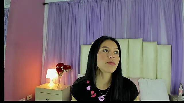 Snapshot of lulumars chatting on December 14, 4:01 am lulumars online show from December 14, 4:01 am