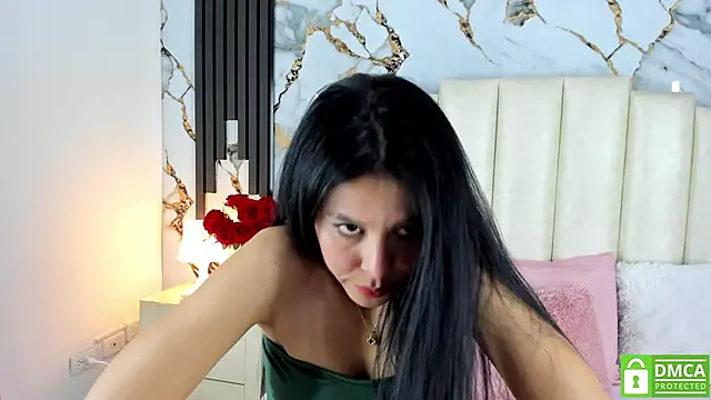 Snapshot of lulumars chatting on January 23, 7:22 am lulumars online show from January 23, 7:22 am