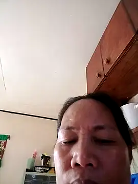 Snapshot of Sofiafuckbabes chatting on December 23, 3:07 am Sofiafuckbabes online show from December 23, 3:07 am