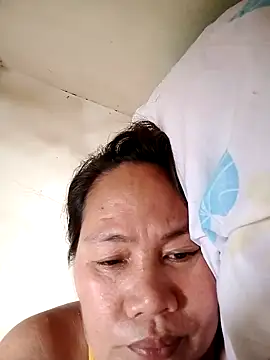 Snapshot of Sofiafuckbabes chatting on December 24, 3:05 am Sofiafuckbabes online show from December 24, 3:05 am