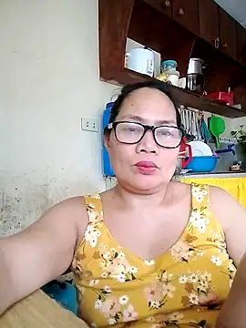 Snapshot of Sofiafuckbabes chatting on January 15, 7:37 am Sofiafuckbabes online show from January 15, 7:37 am