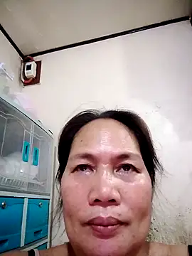 Snapshot of Sofiafuckbabes chatting on February 2, 10:35 am Sofiafuckbabes online show from February 2, 10:35 am