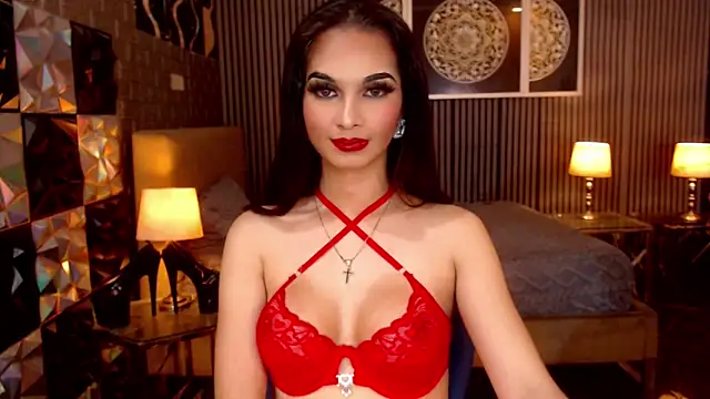 AlluringKIRSTEN online show from April 18, 7:07 pm