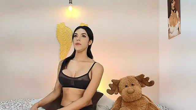 Snapshot of salome_Collins_1 chatting on September 27, 3:33 am salome Collins 1 online show from September 27, 3:33 am