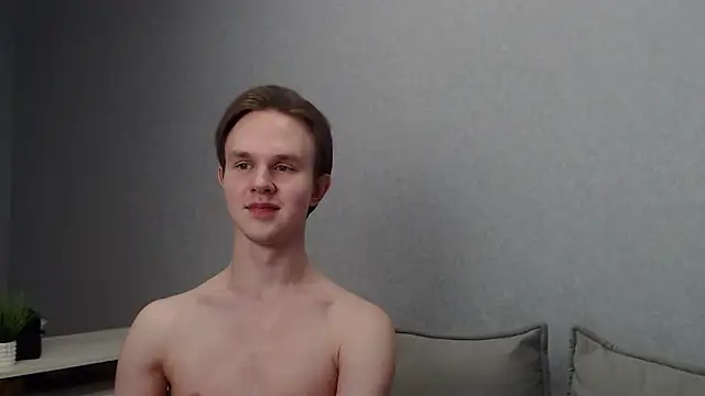 Snapshot of MartinMendez chatting on February 23, 9:26 pm MartinMendez online show from February 23, 9:26 pm