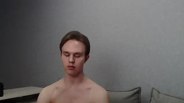 Snapshot of MartinMendez chatting on March 2, 7:12 pm MartinMendez online show from March 2, 7:12 pm