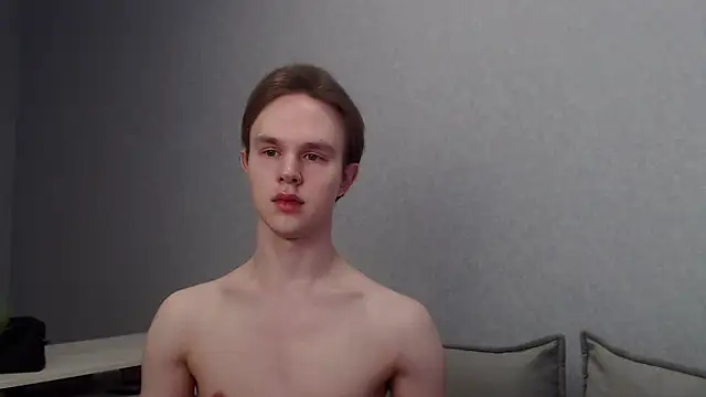 Snapshot of MartinMendez chatting on March 4, 9:29 am MartinMendez online show from March 4, 9:29 am