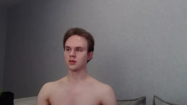 Snapshot of MartinMendez chatting on March 6, 9:03 am MartinMendez online show from March 6, 9:03 am