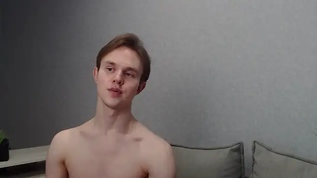 Snapshot of MartinMendez chatting on March 13, 3:39 pm MartinMendez online show from March 13, 3:39 pm