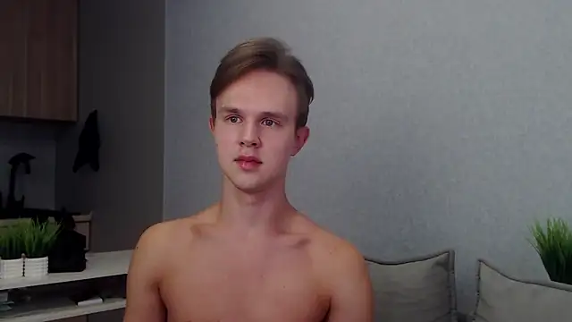 Snapshot of MartinMendez chatting on September 19, 6:04 am MartinMendez online show from September 19, 6:04 am