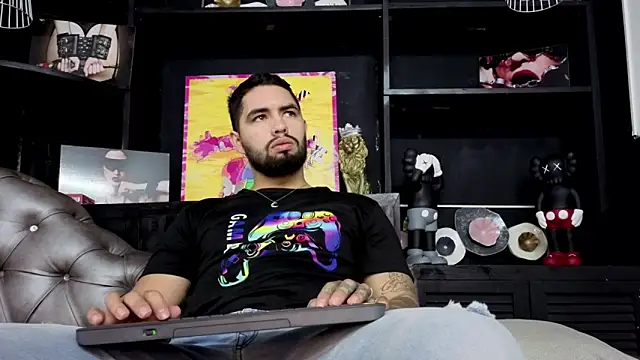 Snapshot of matteosantos chatting on September 26, 11:36 am matteosantos online show from September 26, 11:36 am