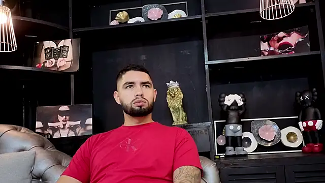 Snapshot of matteosantos chatting on October 16, 11:33 am matteosantos online show from October 16, 11:33 am