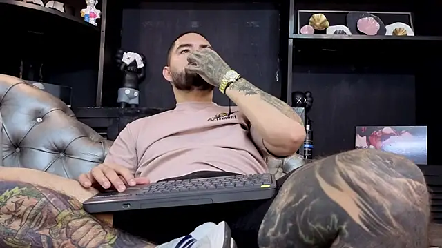 matteosantos online show from March 21, 12:54 pm