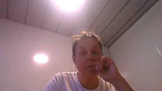 fulloferotic online show from April 19, 5:34 pm