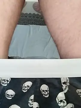 Snapshot of LoGaNfree88 chatting on November 1, 7:54 am LoGaNfree88 online show from November 1, 7:54 am