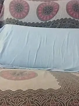 Snapshot of LoGaNfree88 chatting on November 11, 11:38 pm LoGaNfree88 online show from November 11, 11:38 pm