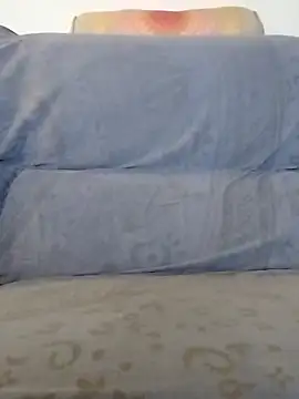 Snapshot of LoGaNfree88 chatting on December 18, 4:29 am LoGaNfree88 online show from December 18, 4:29 am