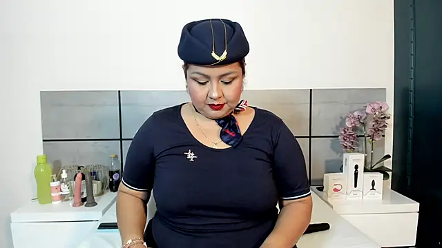 EmmaSmith2 online show from November 24, 2:33 am