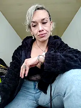 sexymarilyncolombia online show from March 13, 1:40 pm