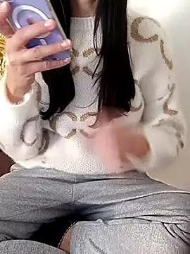 Snapshot of SHARONRodrig chatting on December 1, 9:15 pm SHARONRodrig online show from December 1, 9:15 pm