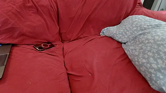 Snapshot of EmoDream1998 chatting on March 19, 4:45 pm EmoDream1998 online show from March 19, 4:45 pm